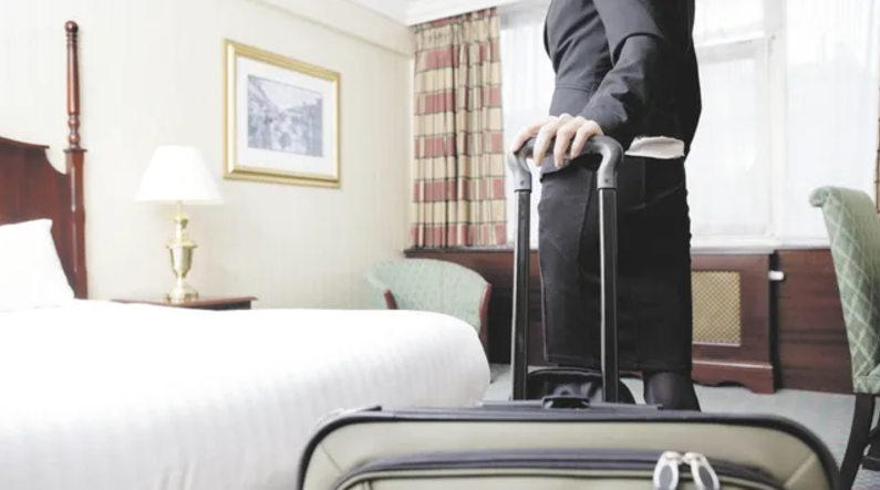 Alquileres temporarios: demanda está en niveles mínimos pero turismo corporativo sostiene al sector